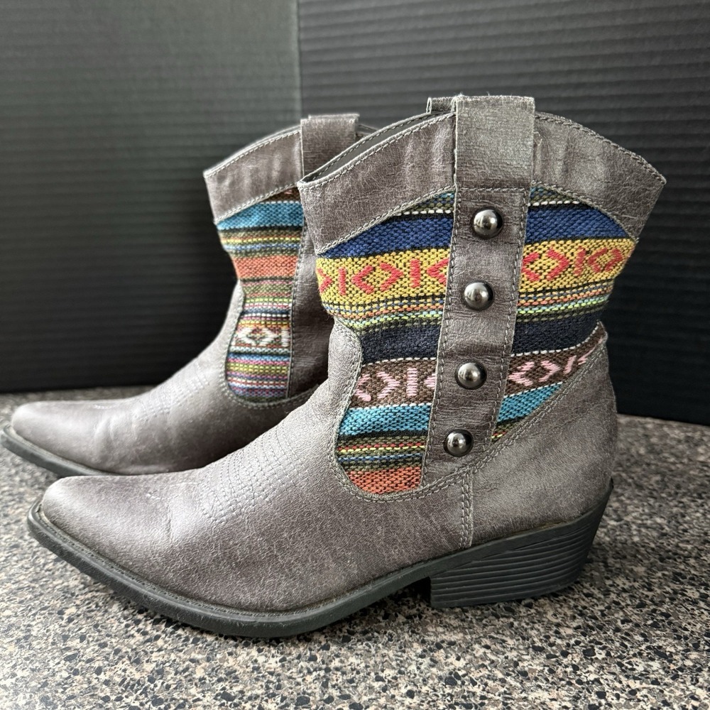 Madden Girl Ankle Boots Women's 7M Slaterr Gray Southwestern‎ Tribal Booties